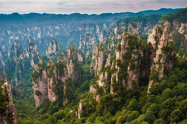湖南旅游十大必去景區(qū)，湖南有哪些旅游景點好玩的地方