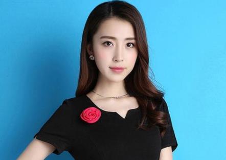 簡(jiǎn)短陽(yáng)光的微信昵稱4個(gè)字